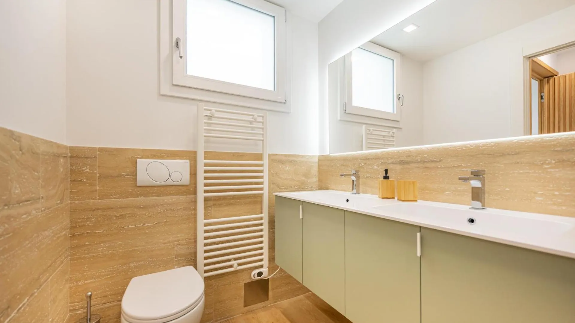 Wave Island B10 Daire Lido di Jesolo